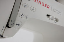 Cargar imagen en el visor de la galería, SINGER C7225 - Máquina de coser