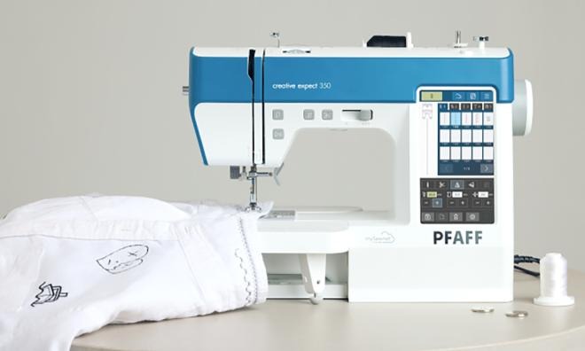 Máquina de coser y bordar PFAFF® creative expect™ 350