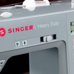 Singer Heavy Duty 6705 - Máquina de coser + Bolso de regalo