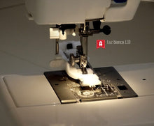 Cargar imagen en el visor de la galería, Alfa 674 - Máquina de coser - coseralfapuerto